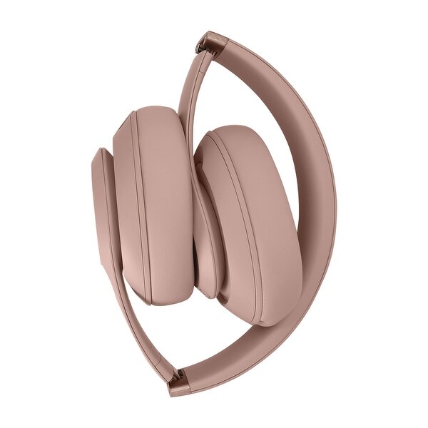 Beats Studio Pro x Kim Kardashian Bluetooth Noise Cancelling Beats Studio Pro x Kim Kardashian Bluetooth Noise Cancelling